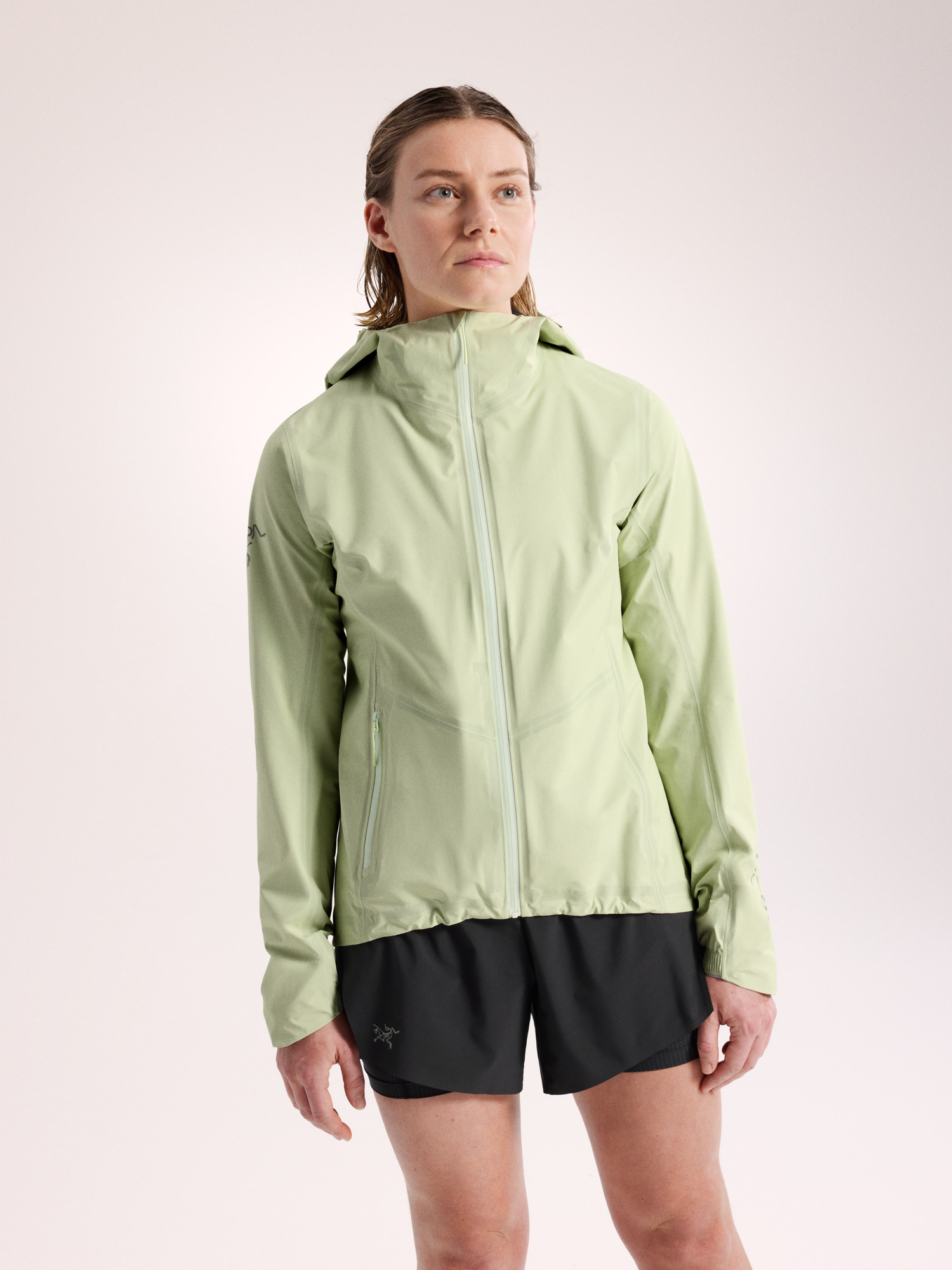 S26-X000009469-Norvan-Jacket-Dk-Shincha-Women-s-Front-View